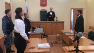 В пригороде Екатеринбурга кандидат-«тролль» добился отмены результатов выборов мэра, на которых она сама победила.