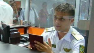 С 30 июня иностранцам необходимо заранее уведомлять о въезде в Россию за три дня через интернет, сообщило Министерство внутренних дел.