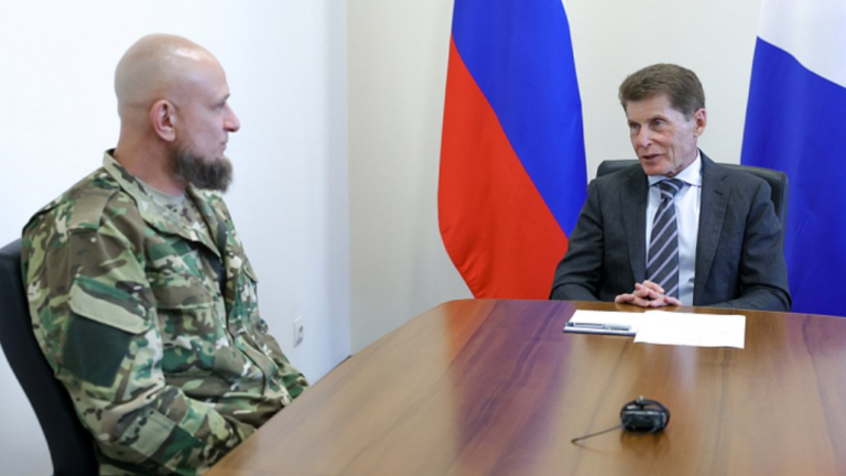 Заместителя по возвратившимся. В приморских муниципалитетах учреждаются должности заместителей глав по социальным вопросам. Они являются бывшими военными.