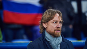 «Динамо» поймало Карпина. Главный тренер сборной России подписал трехлетний контракт с московским клубом. Зачем это ему — и зачем «Динамо»?