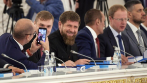 Контрольная функция. Расследование дела о похищении на Ярославском вокзале снова вызвало вопросы: кто именно управляет насилием в стране?