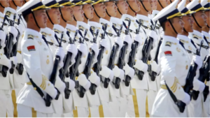 Военный парад 3 сентября, стоивший 40 миллиардов юаней: проект, призванный спасти лицо китайского режима, в то время как простые люди по-прежнему с трудом сводят концы с концами