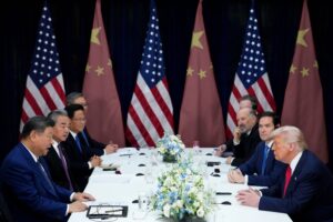 На встрече Трампа и Си Цзиньпина обе стороны представили разные отчеты.