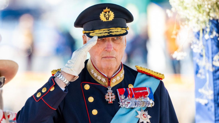 “Father of the nation.” Умер король Норвегии Харальд V.