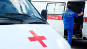 После взрыва автомобиля в Петербурге СК возбудил уголовное дело. По сообщениям СМИ, за рулем мог находиться высокопоставленный военный.