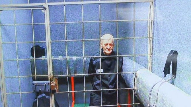 70-летний историк Юрий Дмитриев, находящийся в мордовской колонии, госпитализирован с подозрением на инсульт.