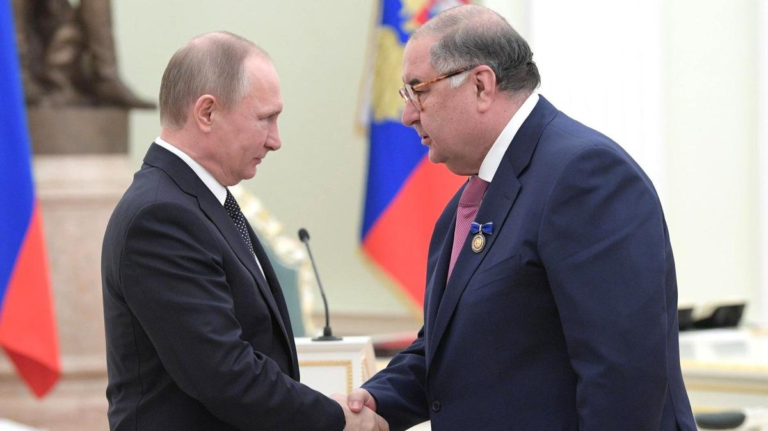 Европейский союз, несмотря на возражения Латвии, отменил санкции против Усманова и Фридмана. Однако против России они были продлены сразу на три года.