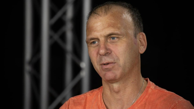 «Душу в центрифуге вращают. Все, что было драгоценным, — умерло». Продолжаем обсуждение важного с узником Абакана, журналистом Михаилом Афанасьевым.