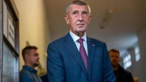 Партия премьер-министра Бабиша, осуждающего ЕС за поддержку Киева, потерпела убедительное поражение на выборах в чешский сенат: все 13 ее кандидатов проиграли.