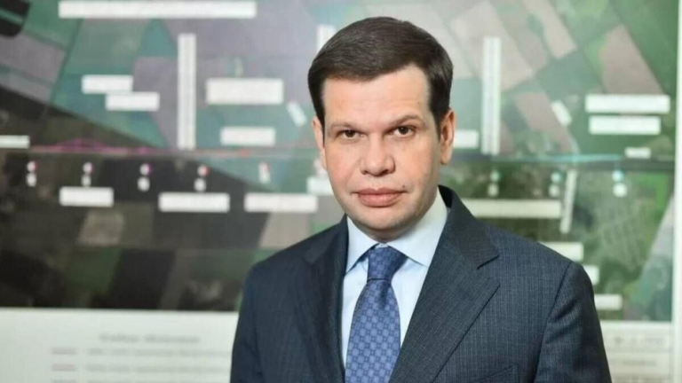 Бывшего депутата Государственной думы арестовали по обвинению в хищении почти 2 миллиардов рублей в Краснодарском крае.