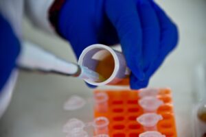 В России подозревают вспышку легочной чумы; американские ученые призывают извлечь уроки из пандемии COVID-19.