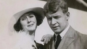 Обнаженная Дункан, разъяренный Есенин. Кто следил за звездной парой во время их скандального путешествия в Америку — в Urbi et Orbi.